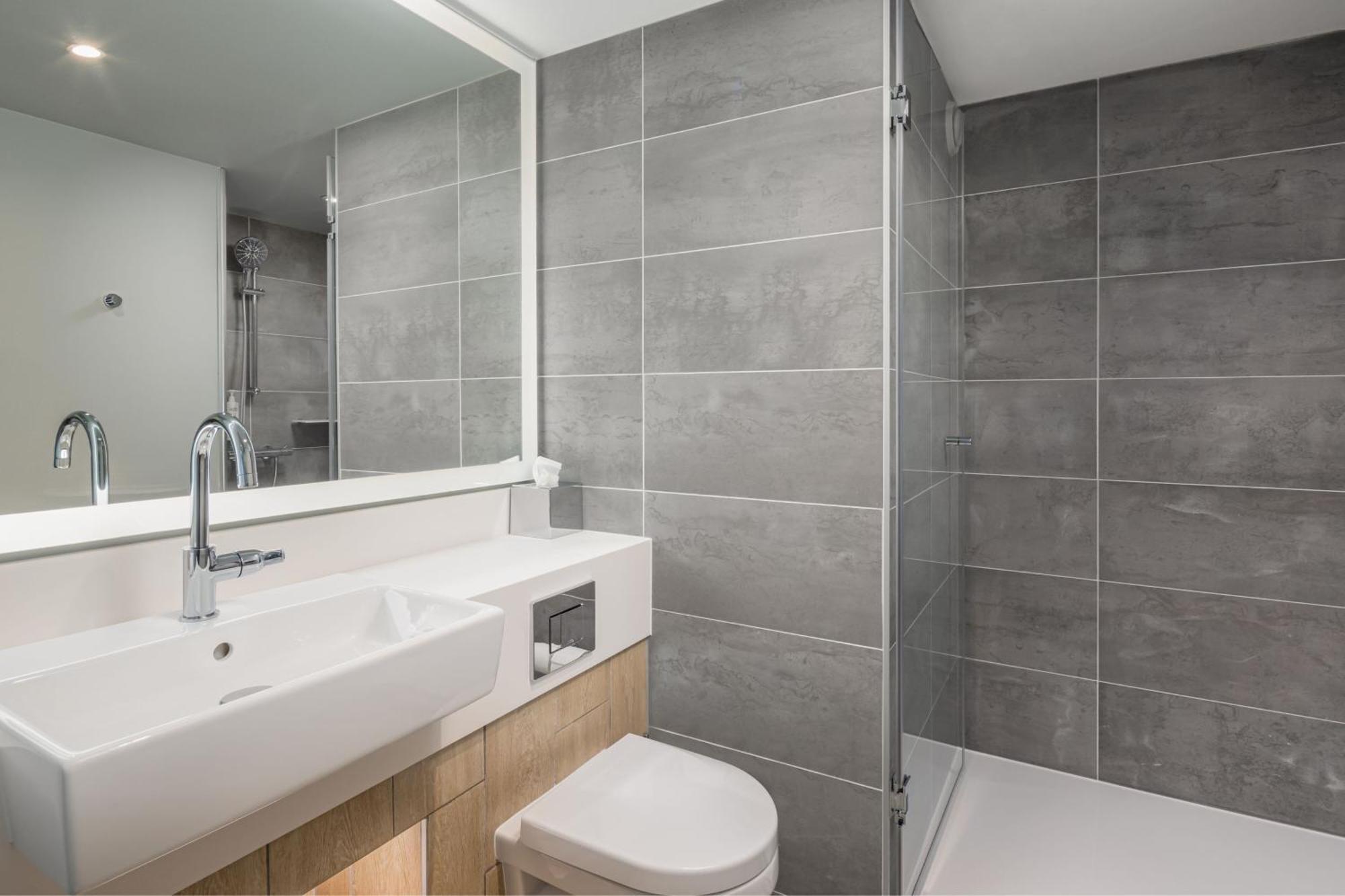Courtyard By Marriott Paris Charles De Gaulle Central Airport Roissy-en-France Exterior foto