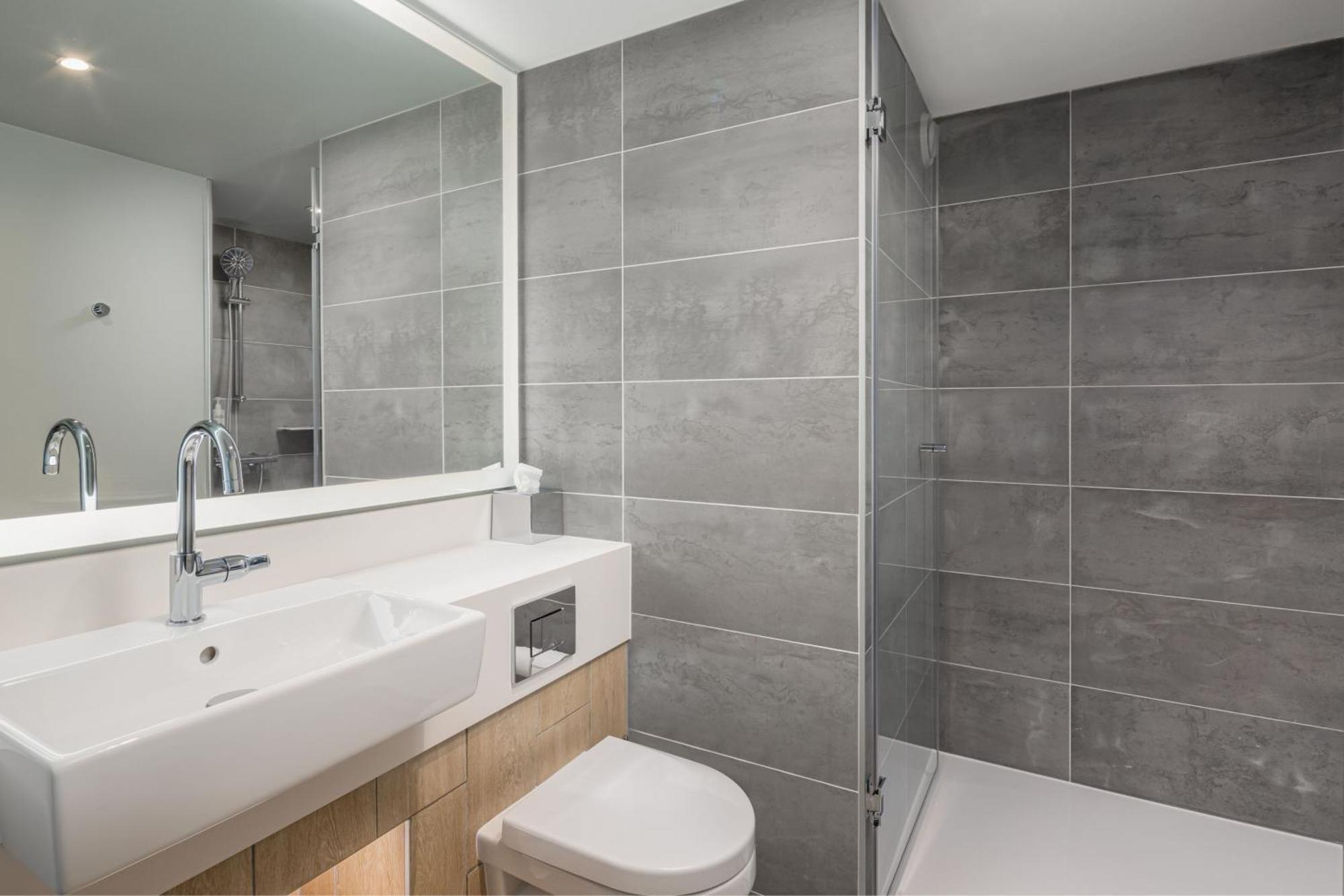 Courtyard By Marriott Paris Charles De Gaulle Central Airport Roissy-en-France Exterior foto